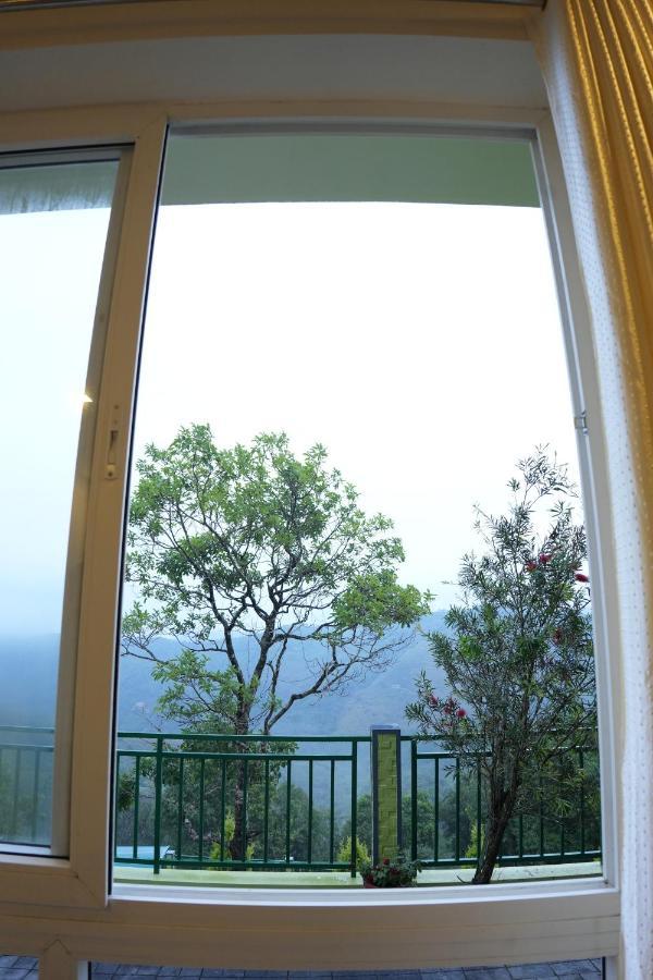 Vaga Mist Resort Vagamon Idukki Eksteriør bilde
