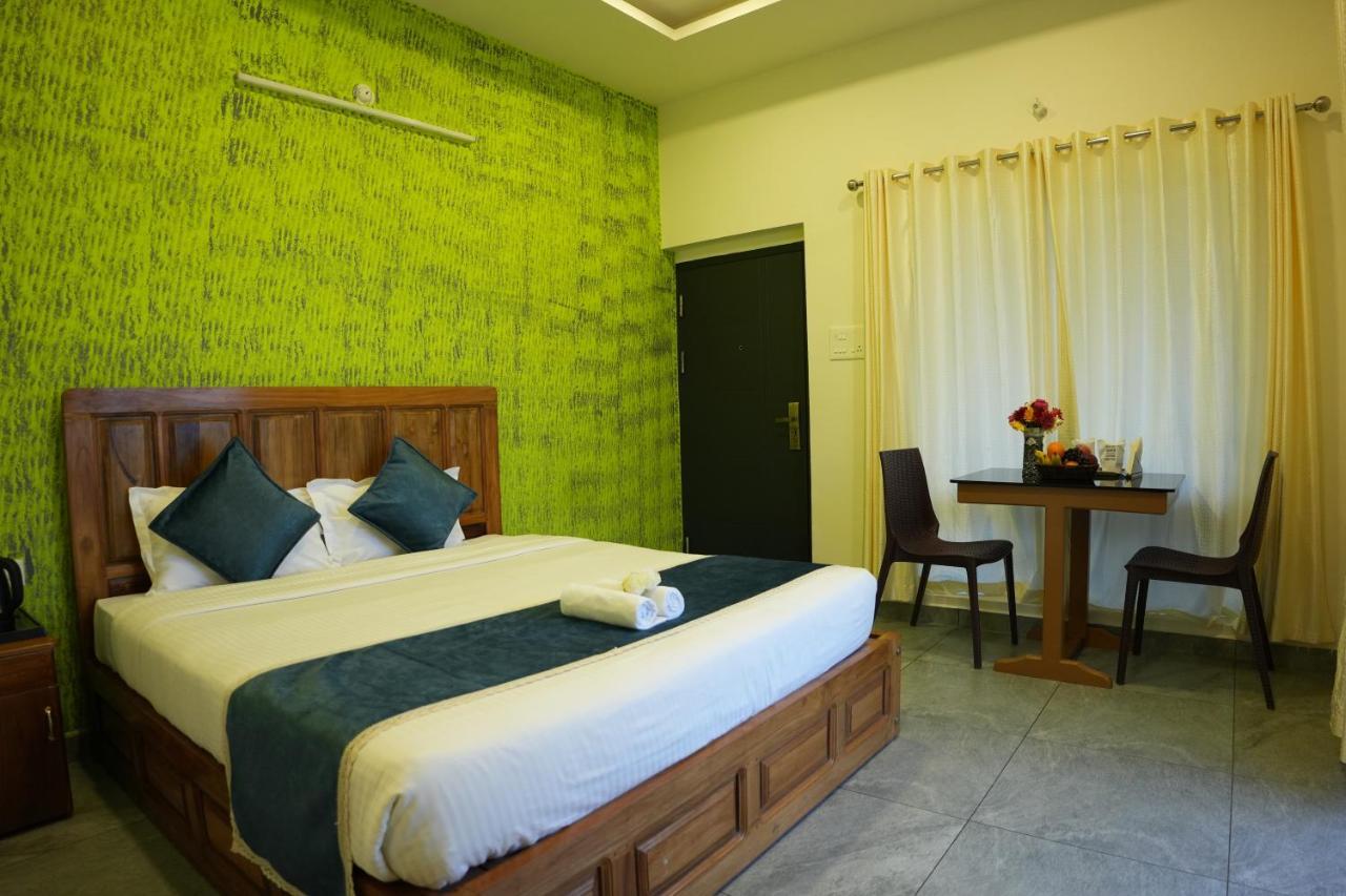 Vaga Mist Resort Vagamon Idukki Eksteriør bilde