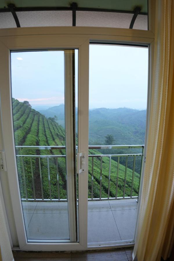 Vaga Mist Resort Vagamon Idukki Eksteriør bilde